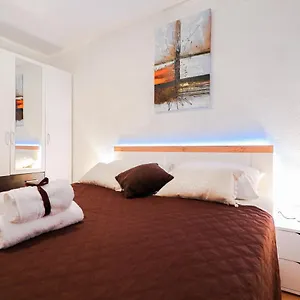 apartment-havana.hotelinzadar.com/